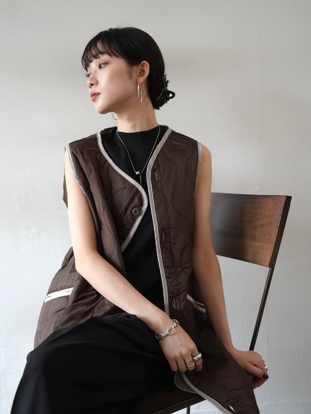 [Pre-order] Liner quilted over vest/brown