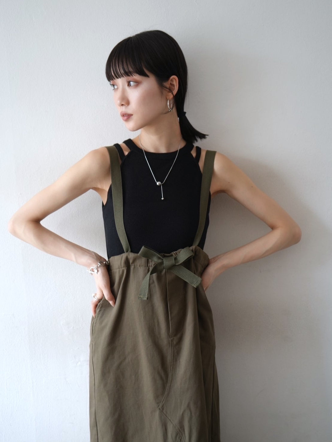 Cotton twill suspender skirt/olive