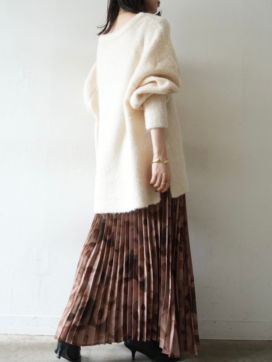 予約]オーバーモヘアニットプルオーバー/アイボリー – Lumier