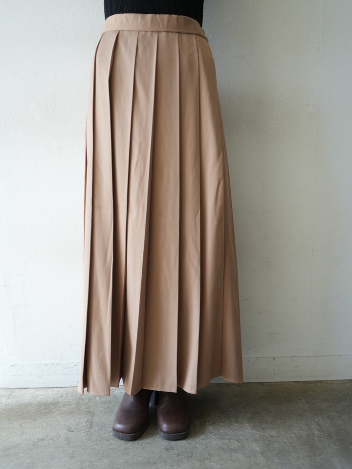 [Pre-order] Tuck Pleated Maxi Skirt/Beige