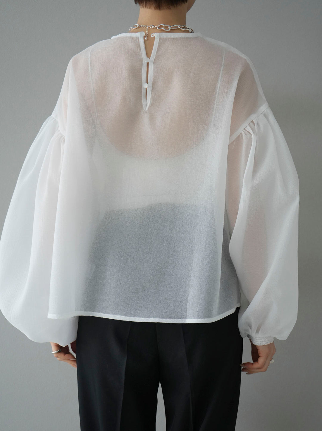 【預訂】捲袖水洗透明上衣/白色