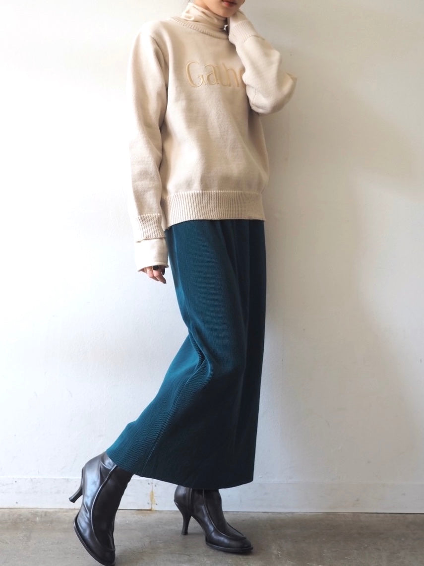 [予約]刺繍ロゴポリエステルニットプルオーバー/アイボリー