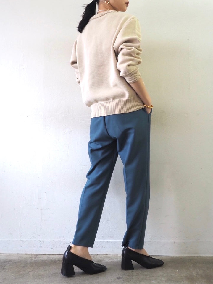 [予約]刺繍ロゴポリエステルニットプルオーバー/アイボリー