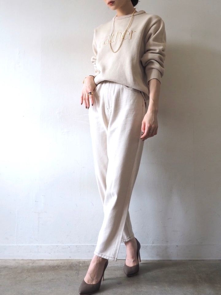 [予約]刺繍ロゴポリエステルニットプルオーバー/アイボリー