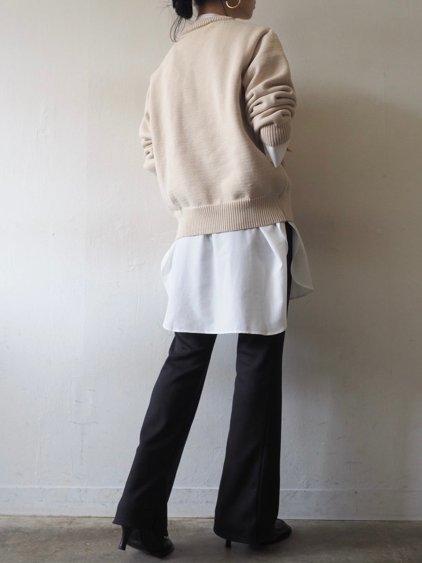 [予約]刺繍ロゴポリエステルニットプルオーバー/アイボリー