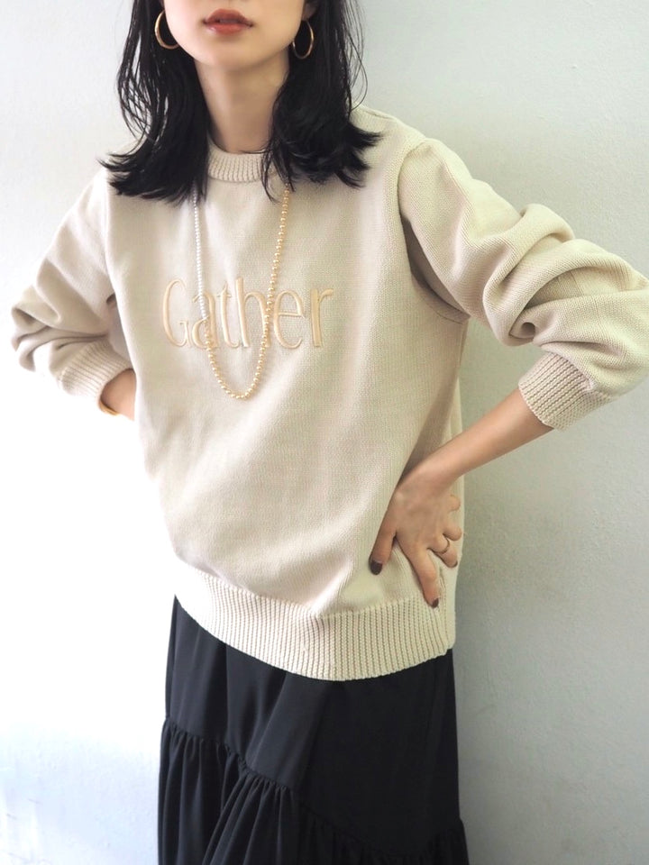 [予約]刺繍ロゴポリエステルニットプルオーバー/アイボリー