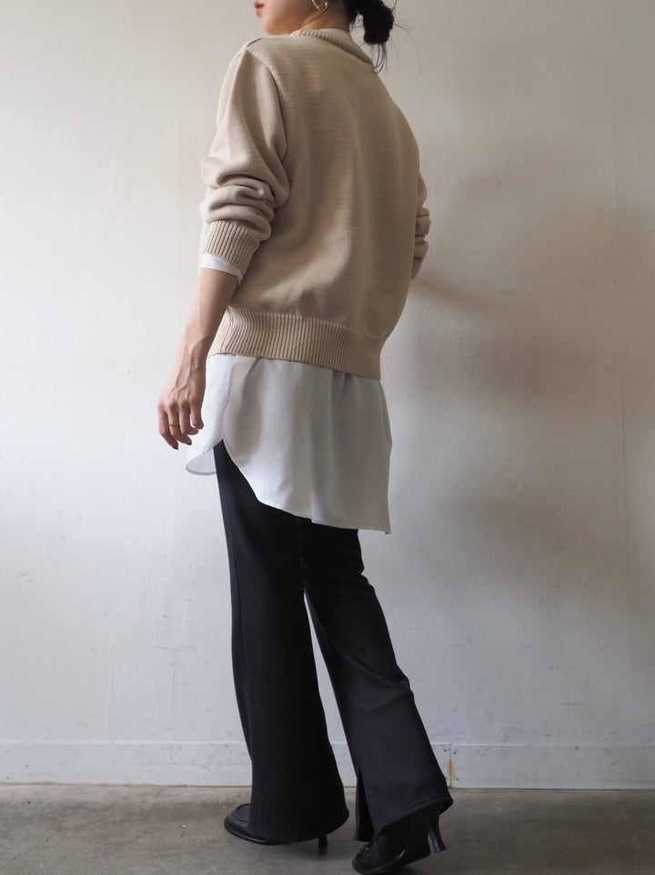 [予約]刺繍ロゴポリエステルニットプルオーバー/アイボリー