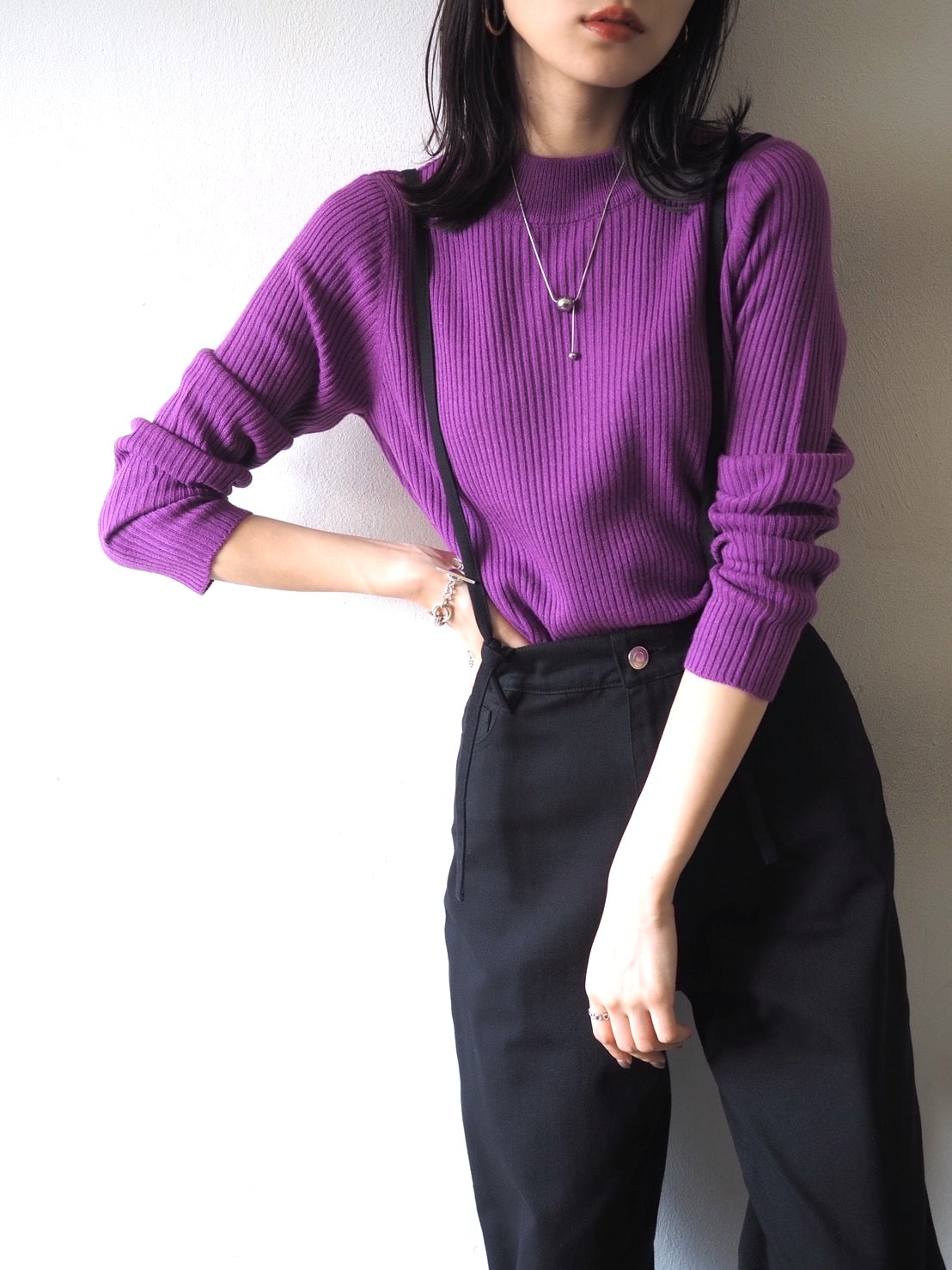 予約]ボトルネックリブニットトップス/パープル – Lumier
