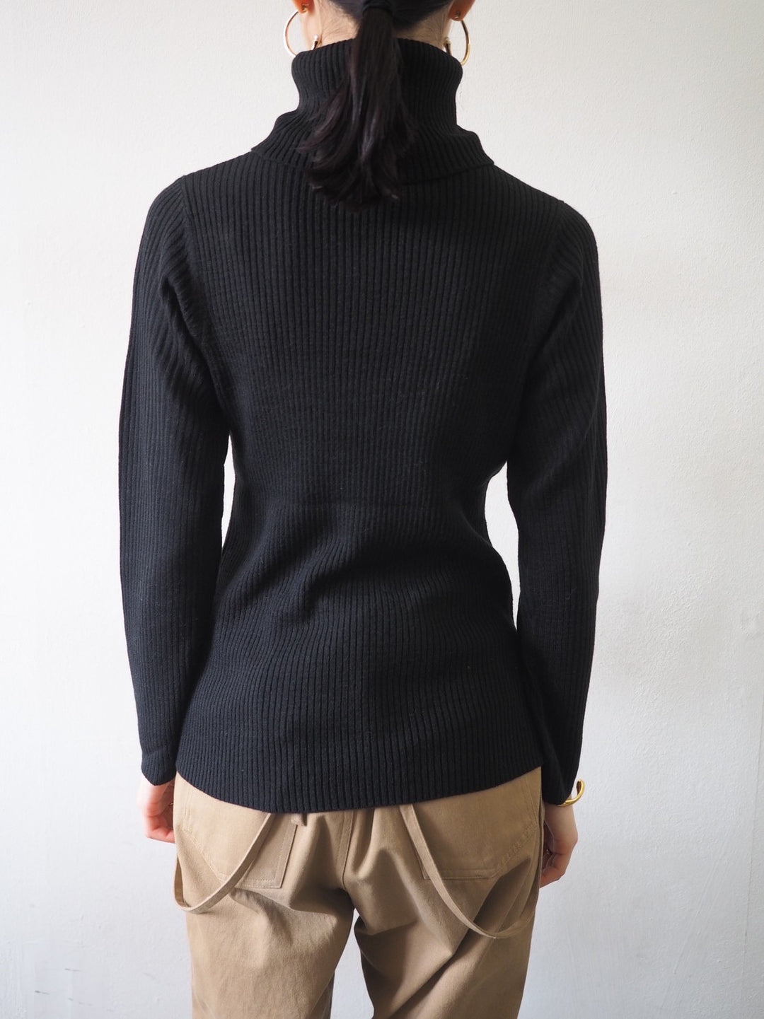 [Pre-order] Ribbed turtleneck knit top/black