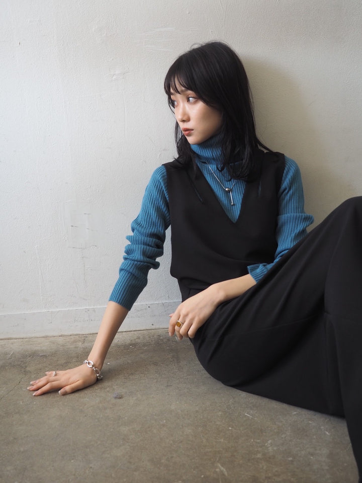 [予約]リブタートルネックニットトップス/ブルー