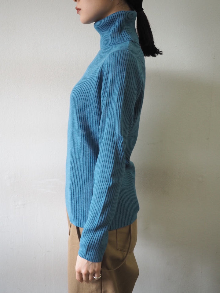 [予約]リブタートルネックニットトップス/ブルー