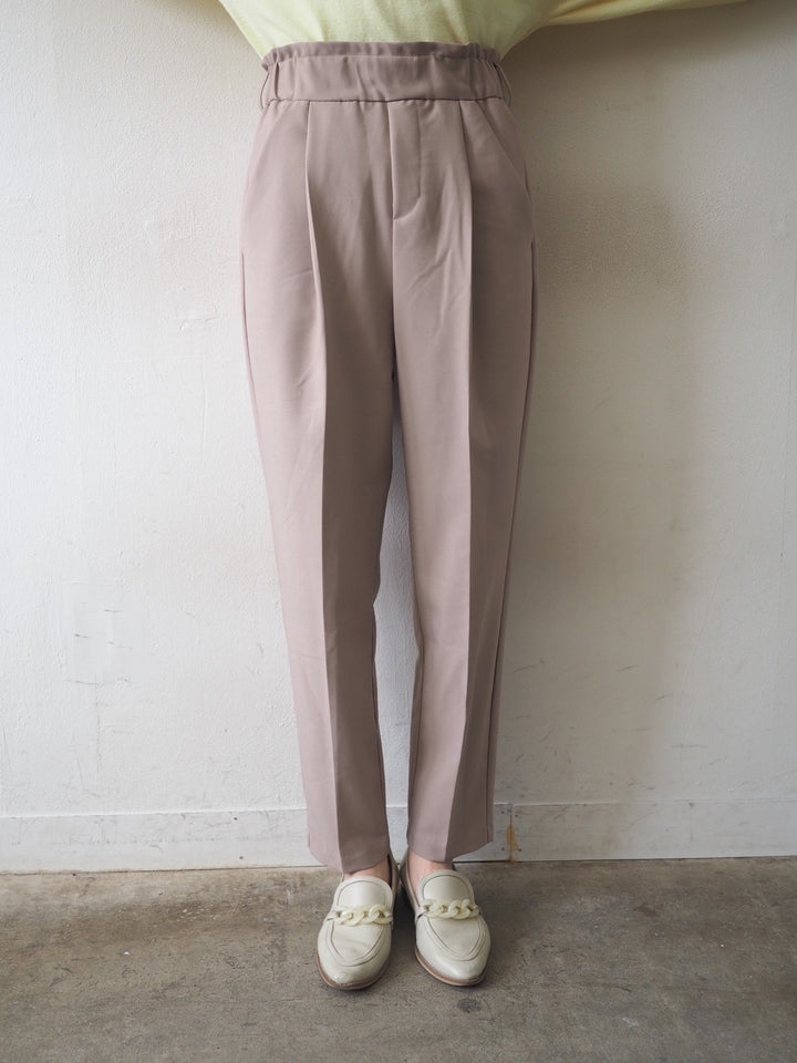 [Pre-order] Easy tapered pants/beige