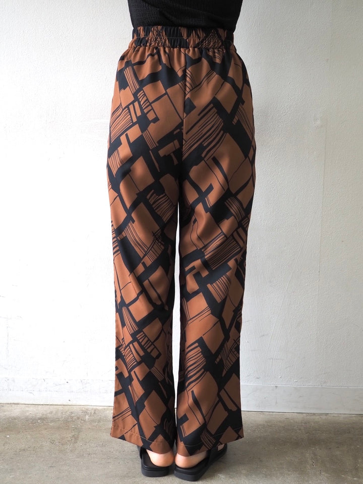 [Pre-order] Geometric pattern semi-wide pants/brown