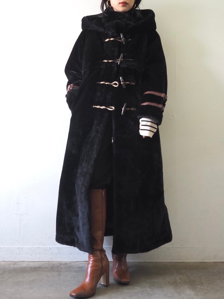 Yukko collaboration eco fur duffle long coat/ブラック