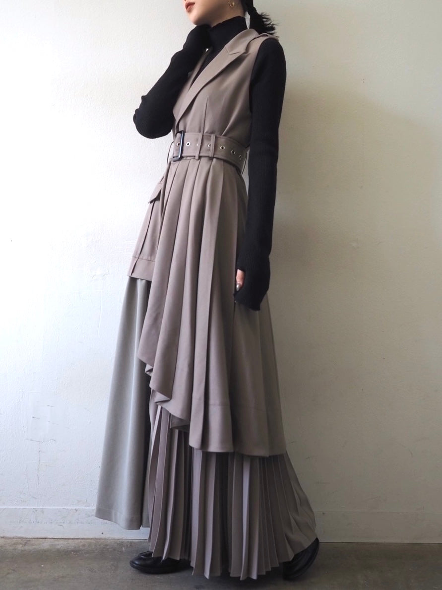 Ready to ship] Yukko collaboration asymmetry gilet dress/beige 
