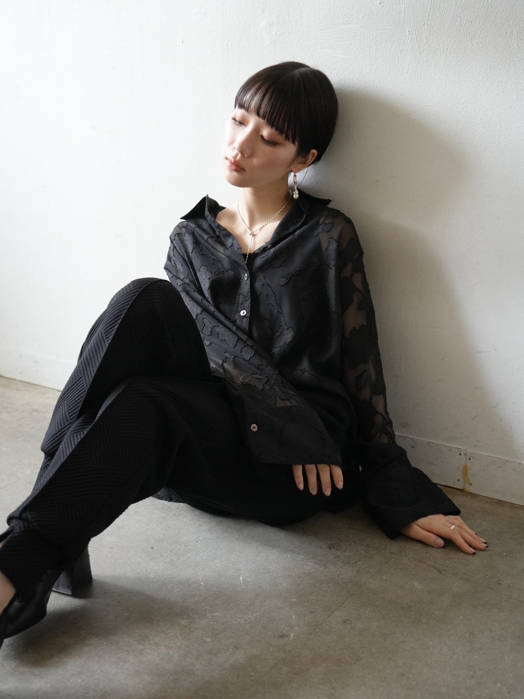 [Pre-order] Sheer Flower Jacquard Overshirt/Black