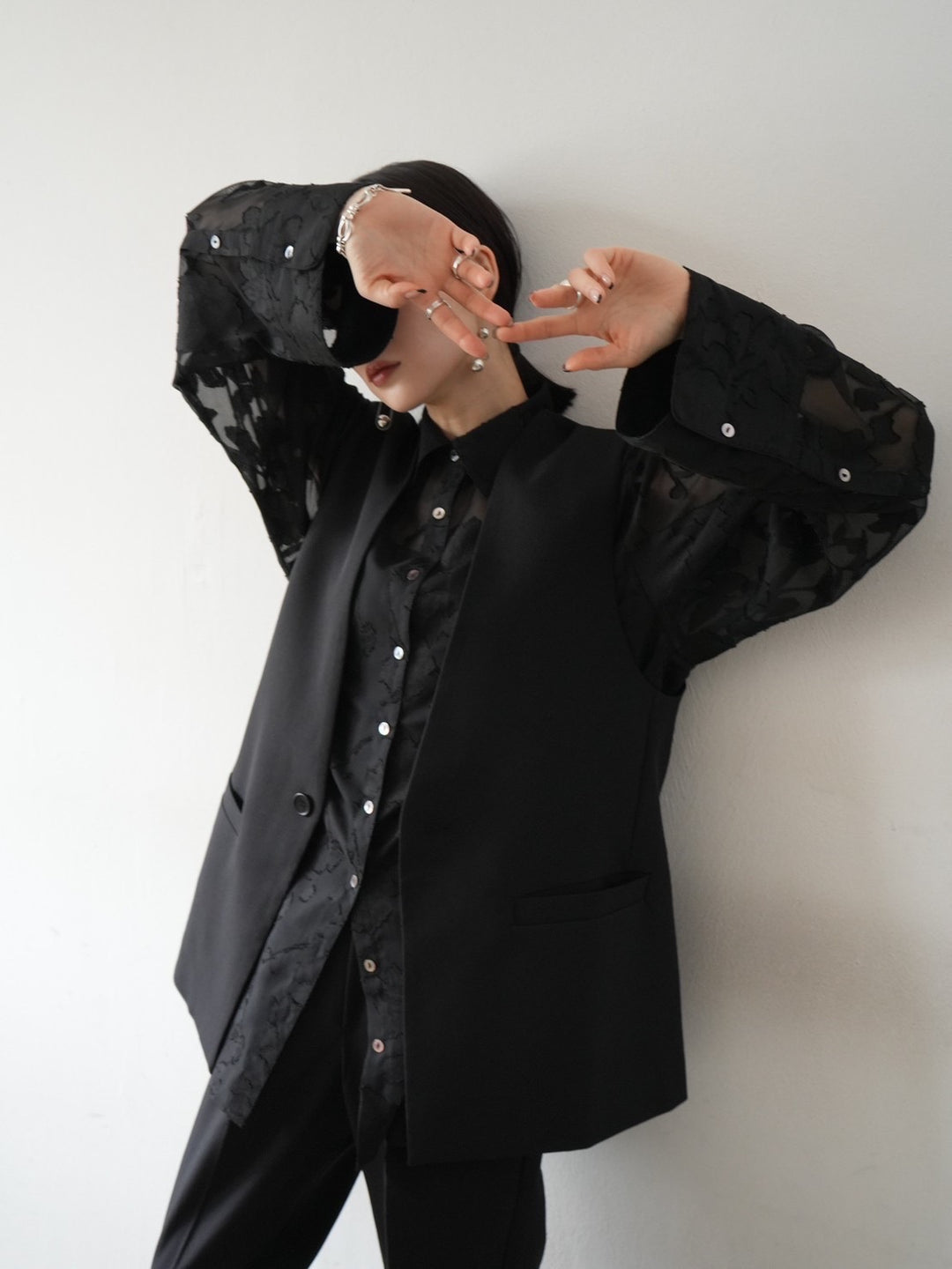 [Pre-order] Sheer Flower Jacquard Overshirt/Black