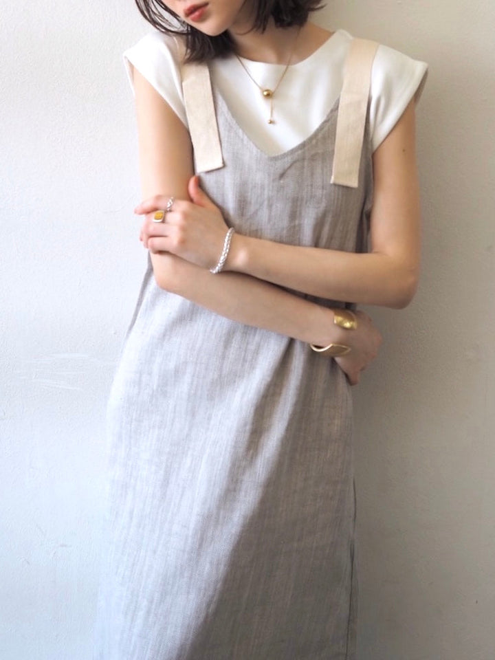 【預訂】人字紋吊帶洋裝/淺灰色