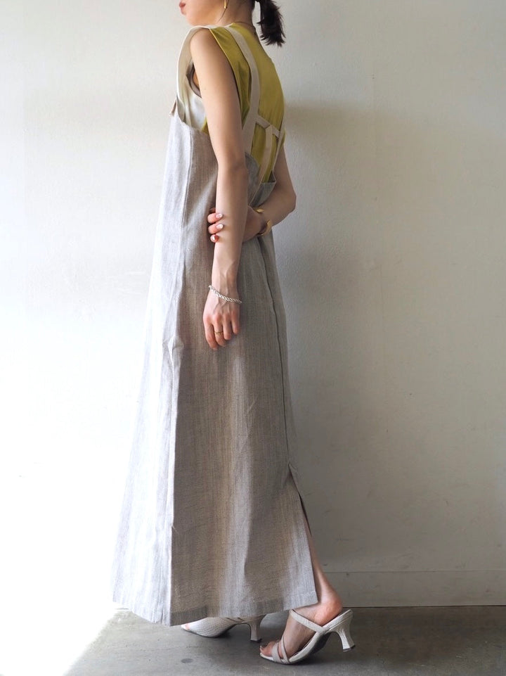 【預訂】人字紋吊帶洋裝/淺灰色