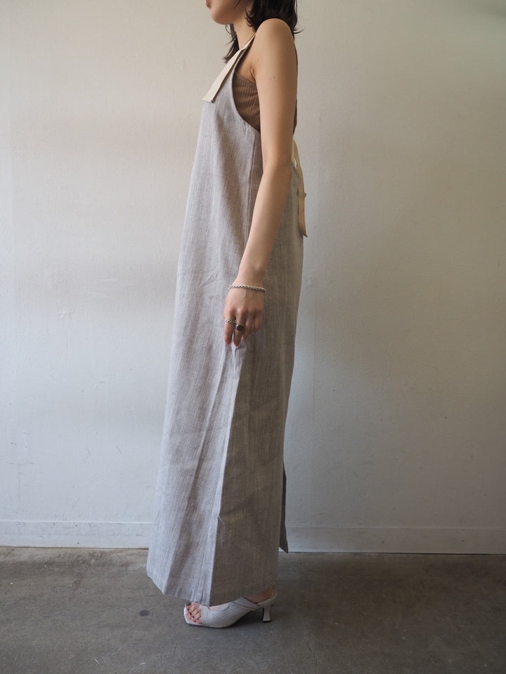 【預訂】人字紋吊帶洋裝/淺灰色