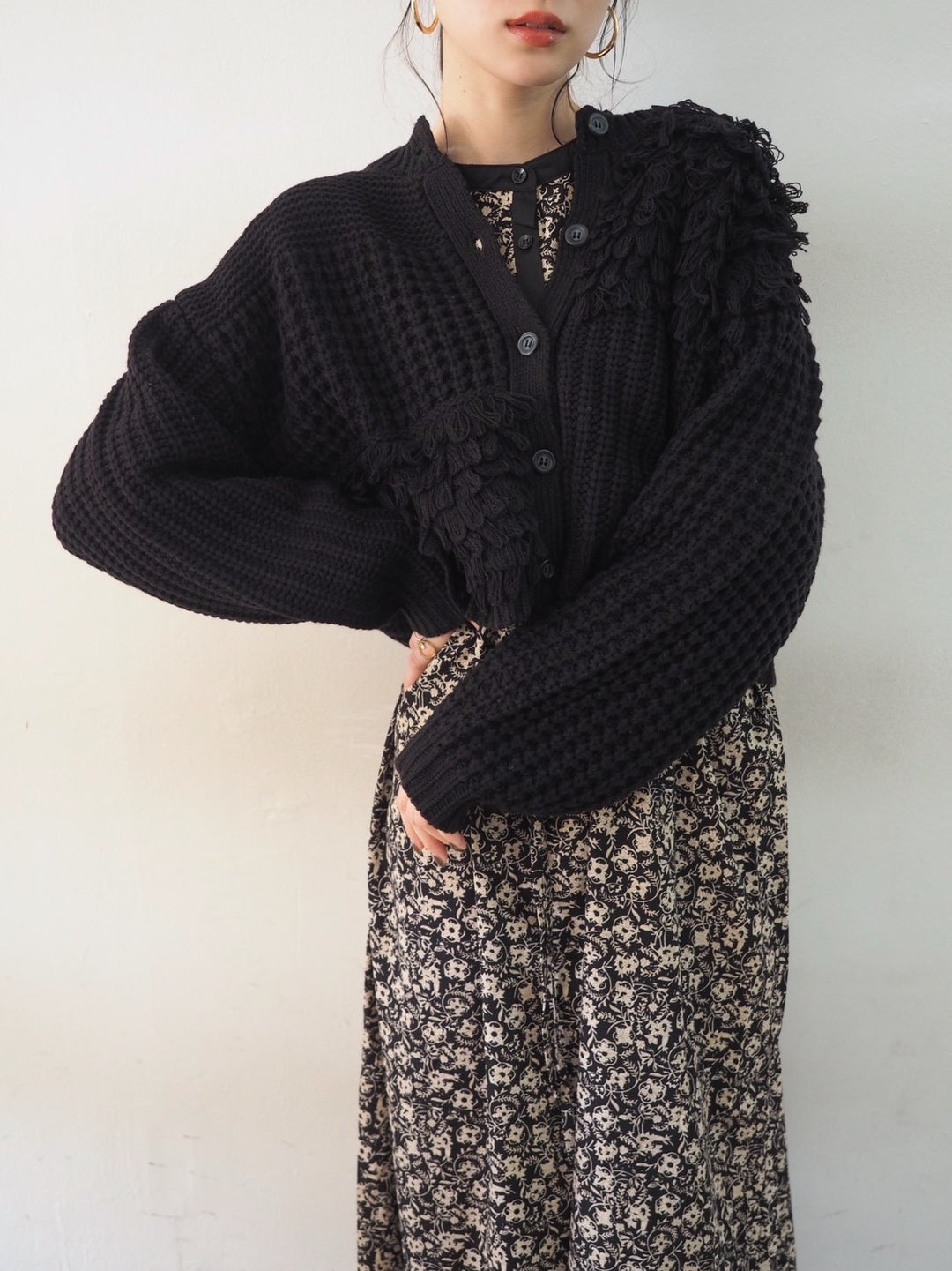 ループ編みデザインニットカーディガン/ブラック