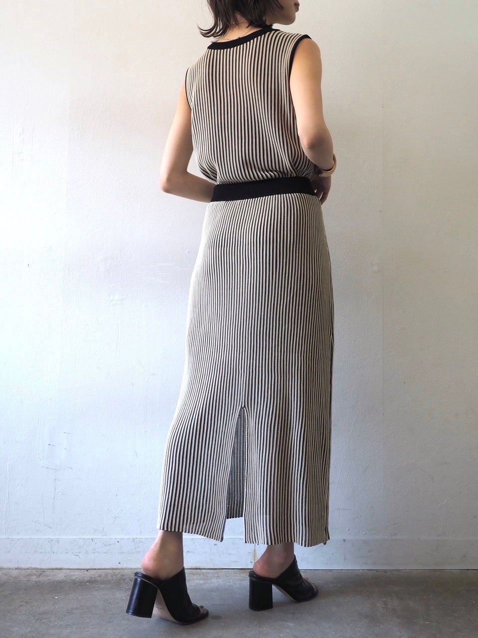 [Ready to ship] Striped knit tight skirt/black