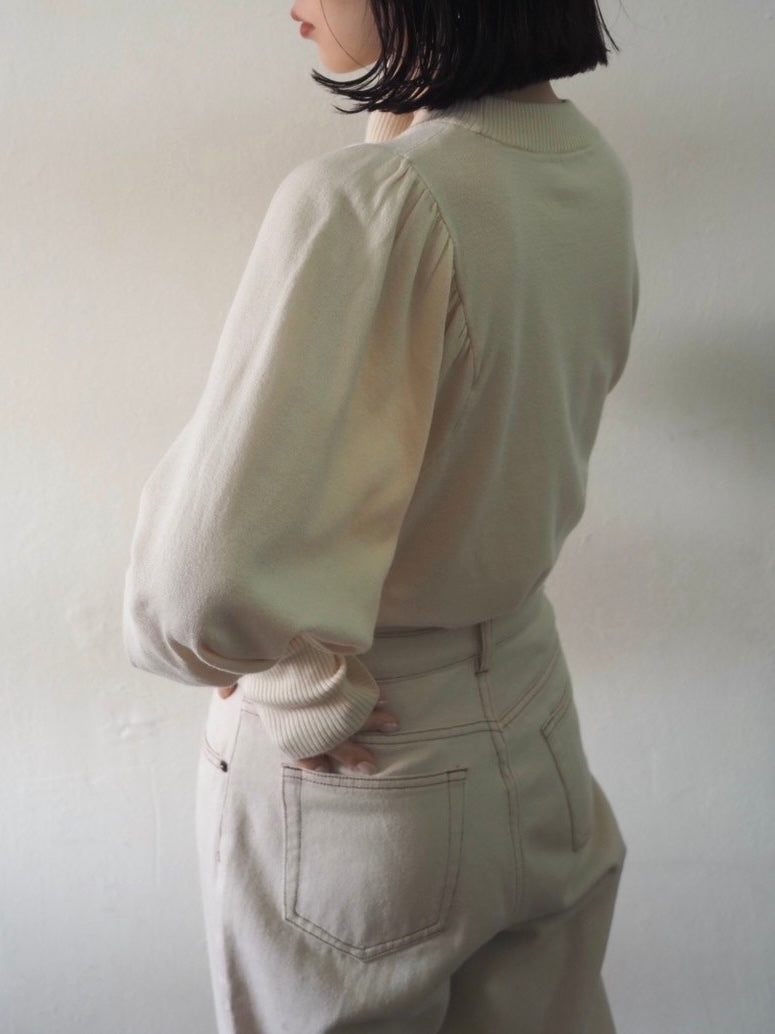 予約]フィンガーホールボリュームスリーブニットトップス/アイボリー