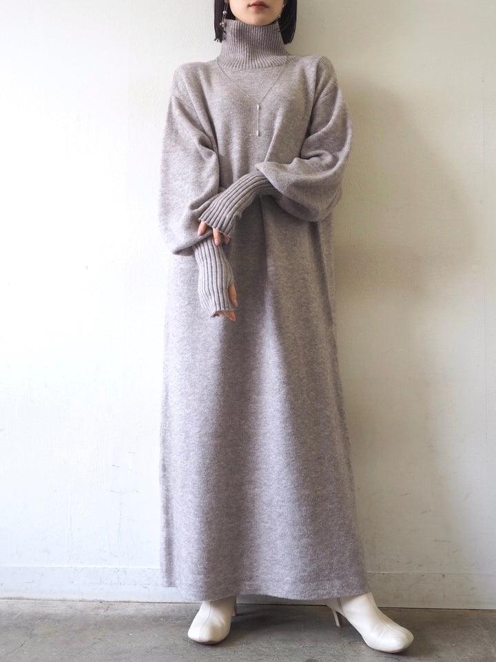 [Pre-order] Fingerhole Bottleneck Knit Dress/Gray