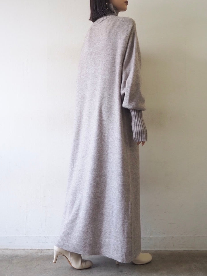 [Pre-order] Fingerhole Bottleneck Knit Dress/Gray