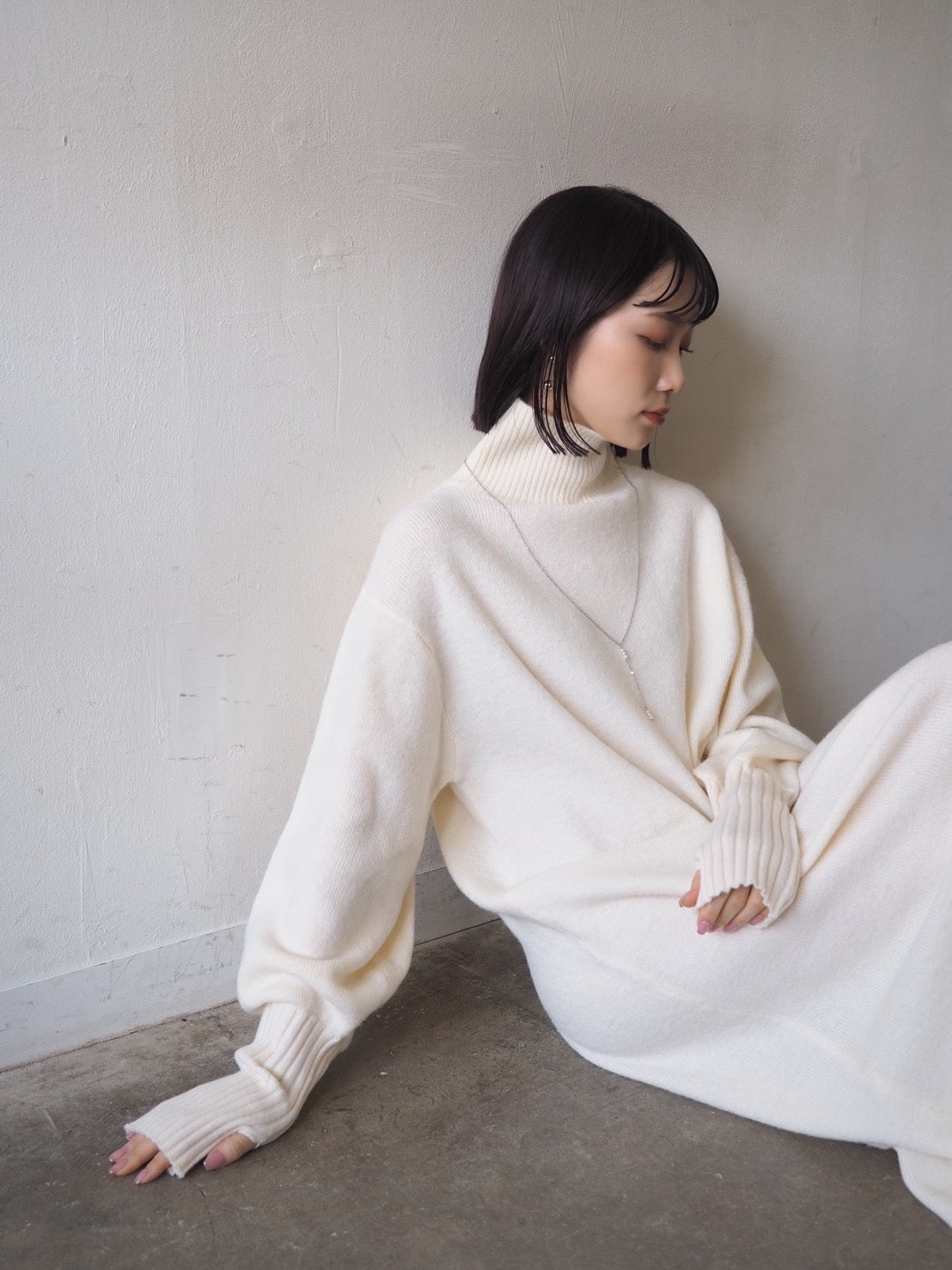 6341【美品】ブリーフィング　クルーネックニット　ボーダー　長袖　XL 予約]フィンガーホールボトルネックニットワンピース/アイボリー – Lumier