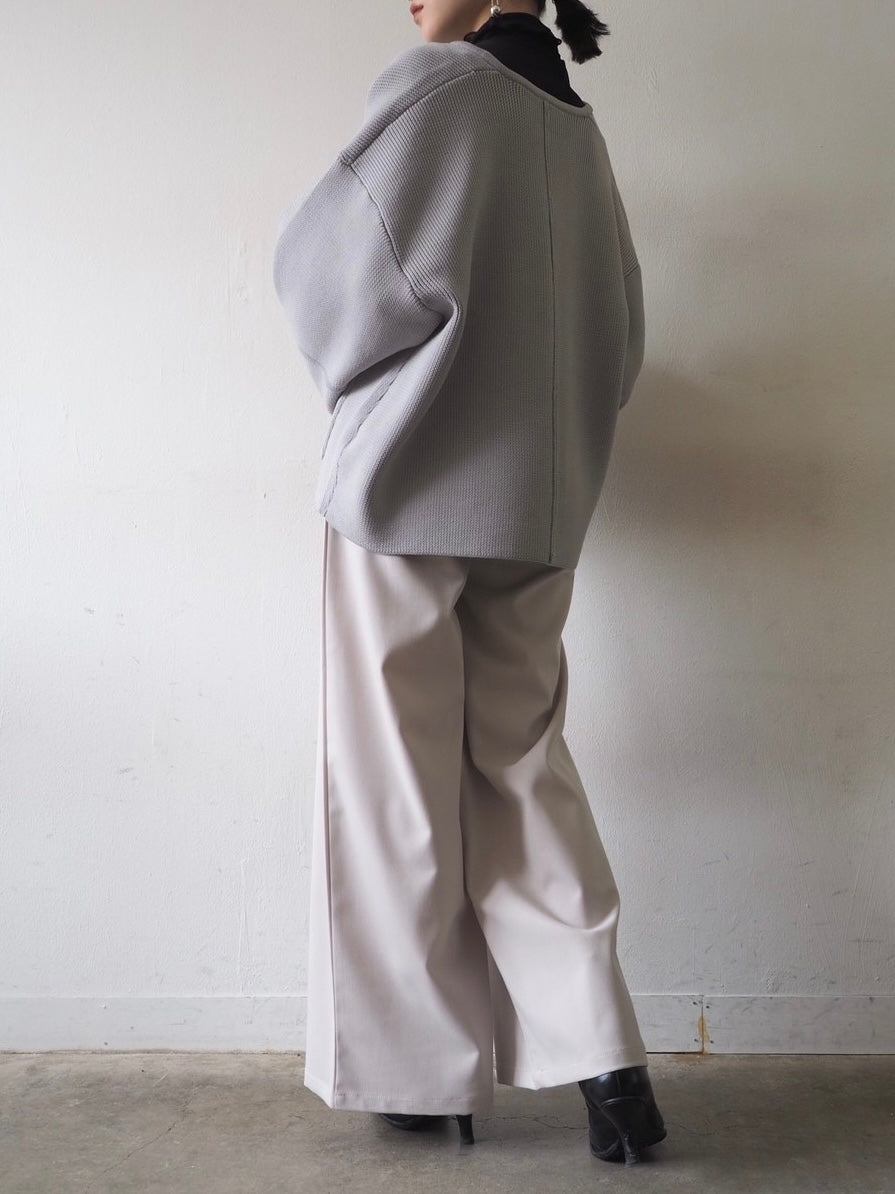 [Pre-order] Tuck design wide pants/ivory
