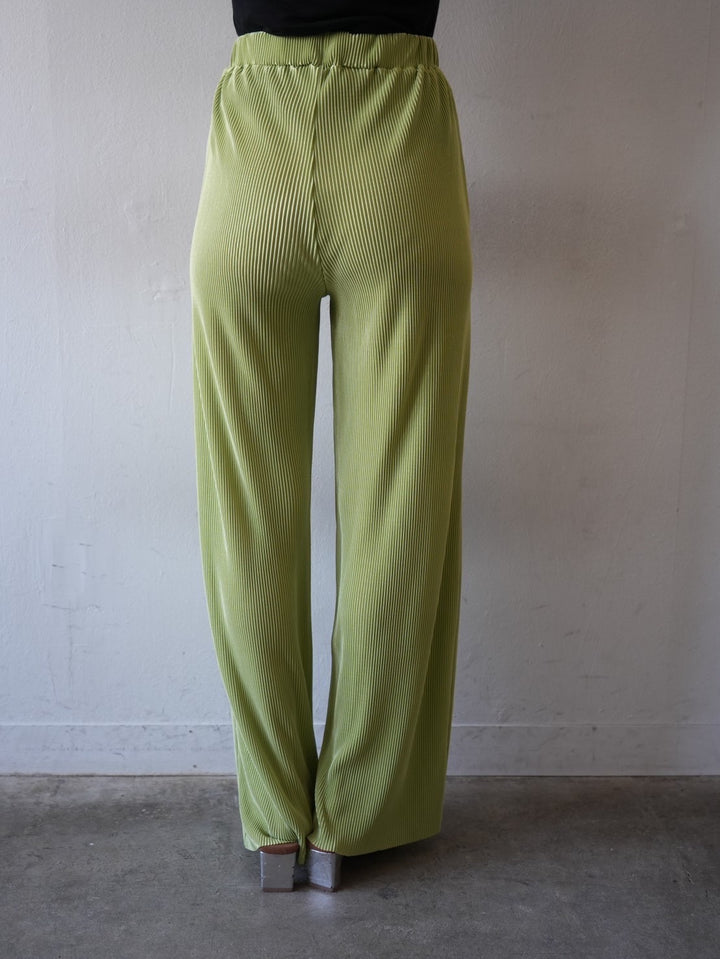 Pleated wide pants/green