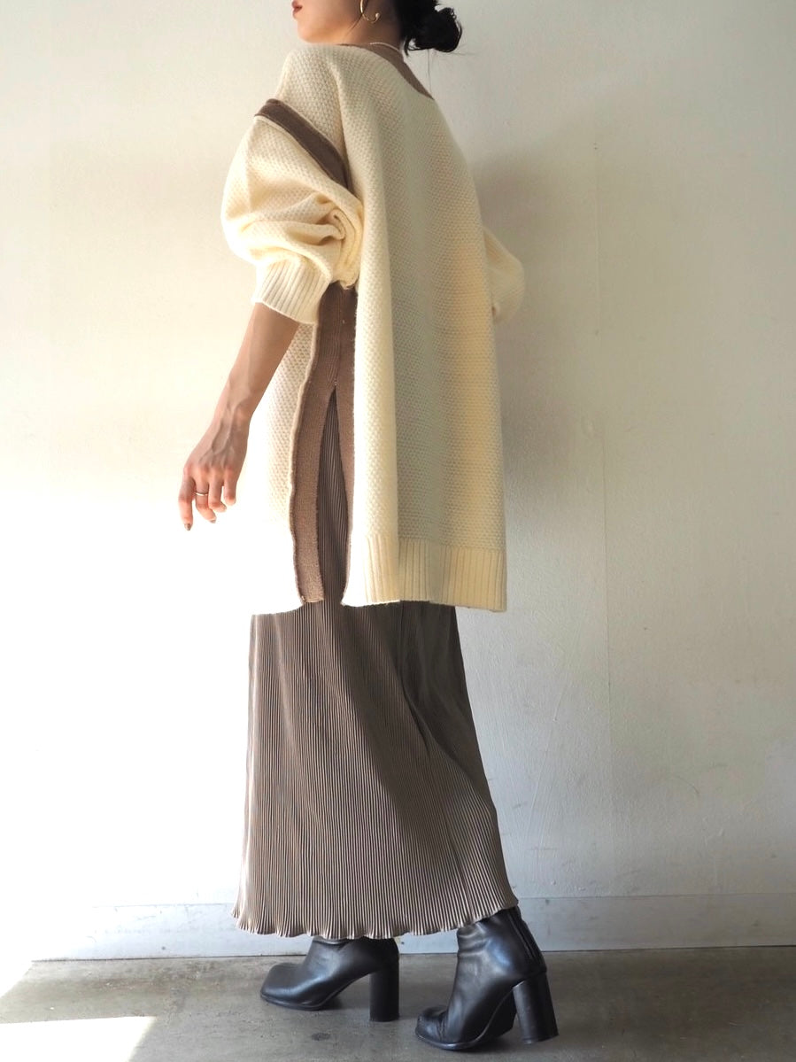 予約]サイドスリット配色オーバーニット/アイボリー – Lumier