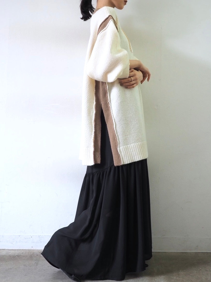 予約]サイドスリット配色オーバーニット/アイボリー – Lumier