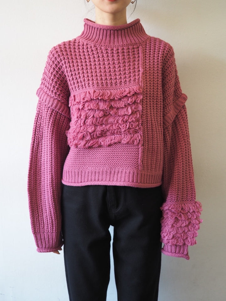 Bottleneck loop knit design knit/pink