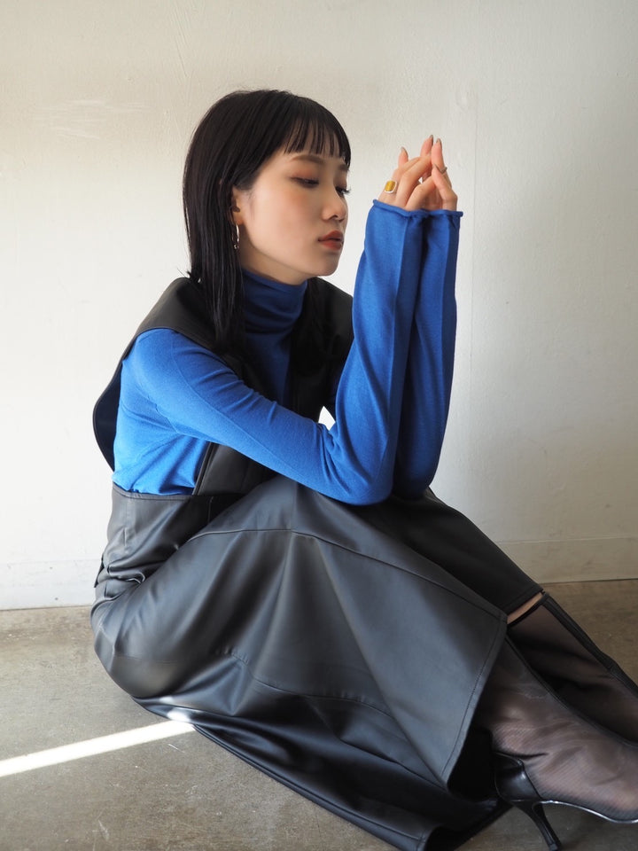 [Pre-order] Fingerhole Turtleneck Knit Top/Blue