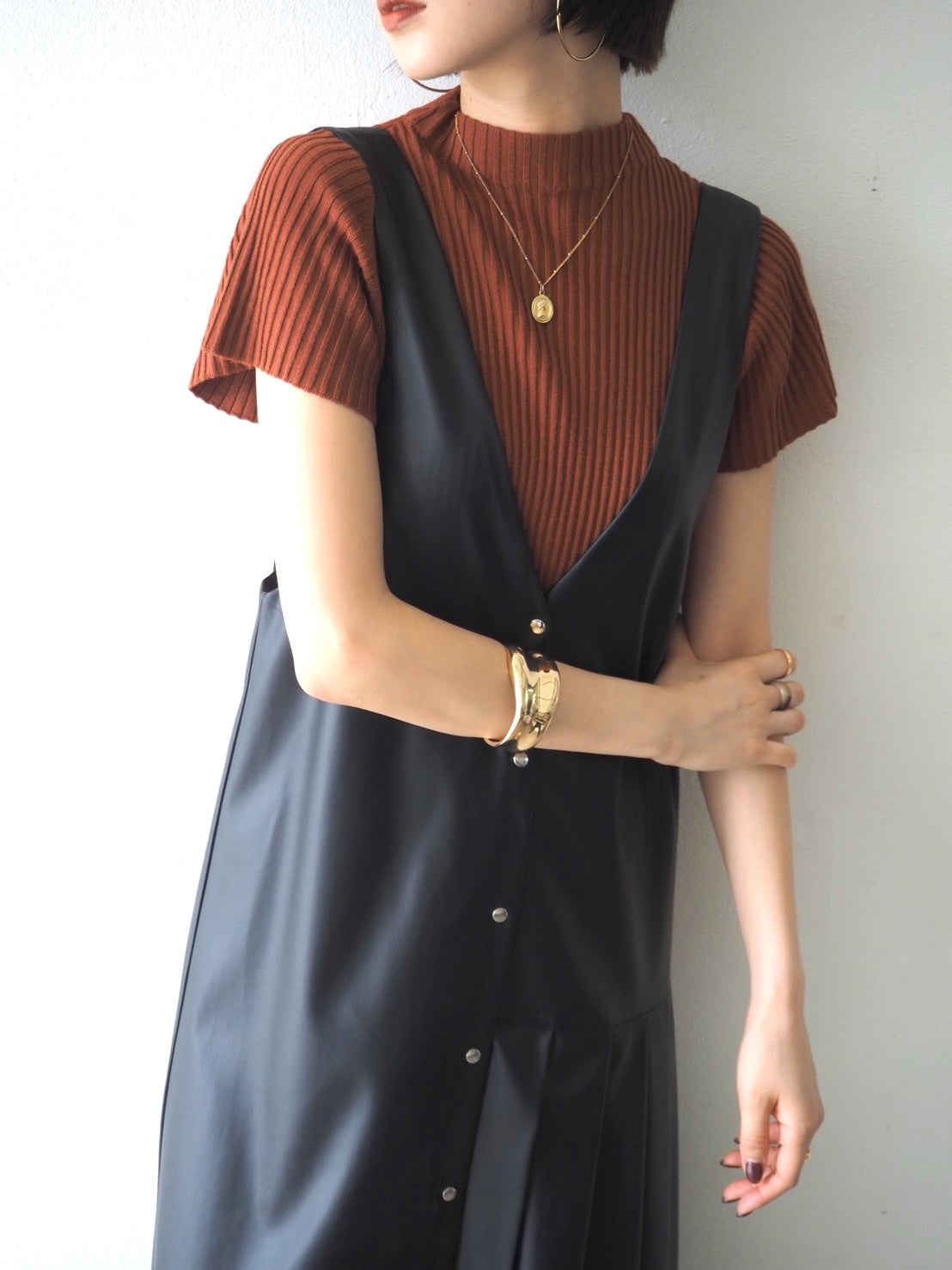 即納]2WAYデザインレザーワンピース – Lumier