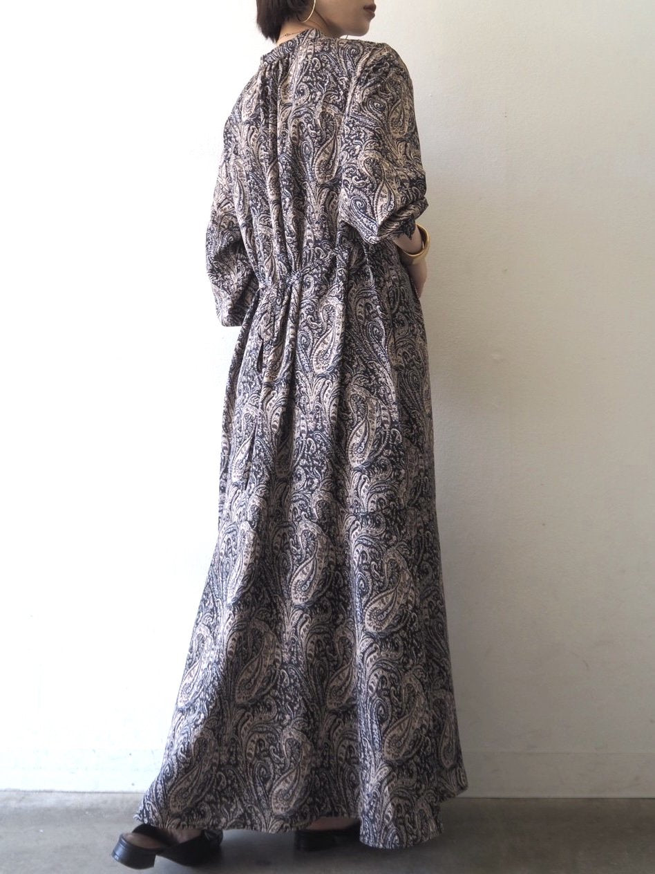 [予約]ペイズリー柄マキシワンピース/ブラック