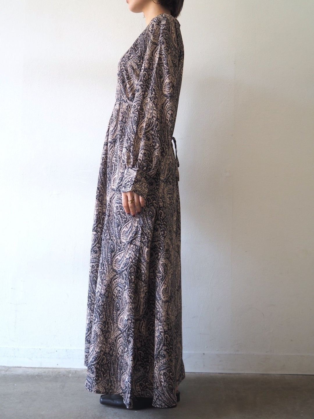 [予約]ペイズリー柄マキシワンピース/ブラック