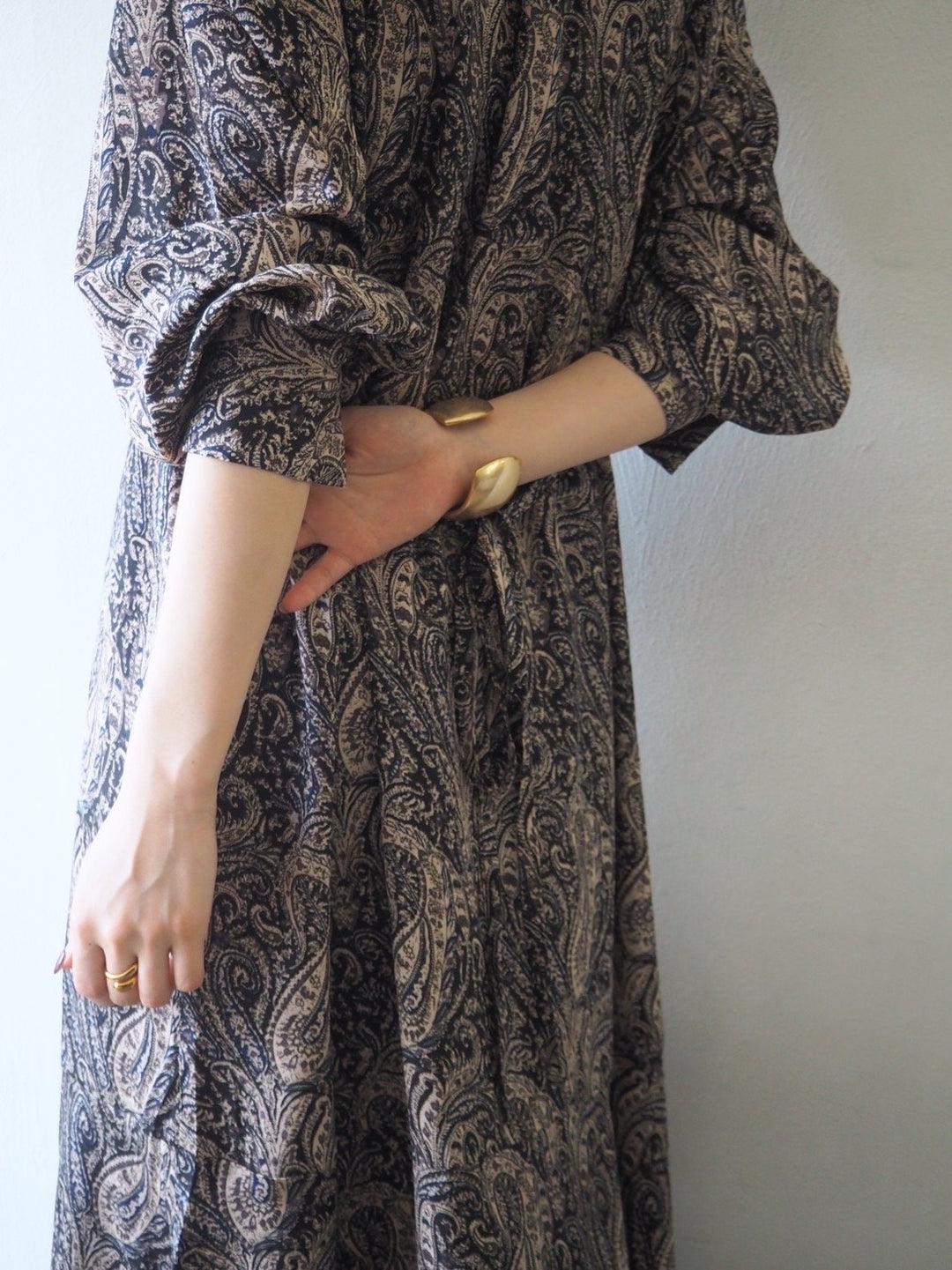 [予約]ペイズリー柄マキシワンピース/ブラック