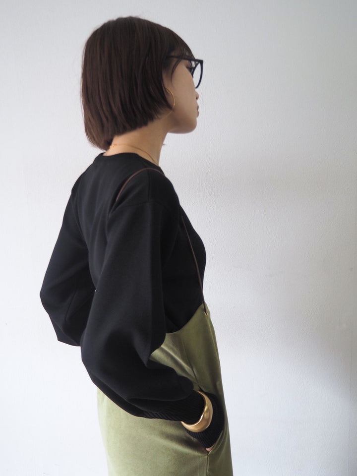 [即納]ボリュームスリーブダンボールニットプルオーバー/ブラック