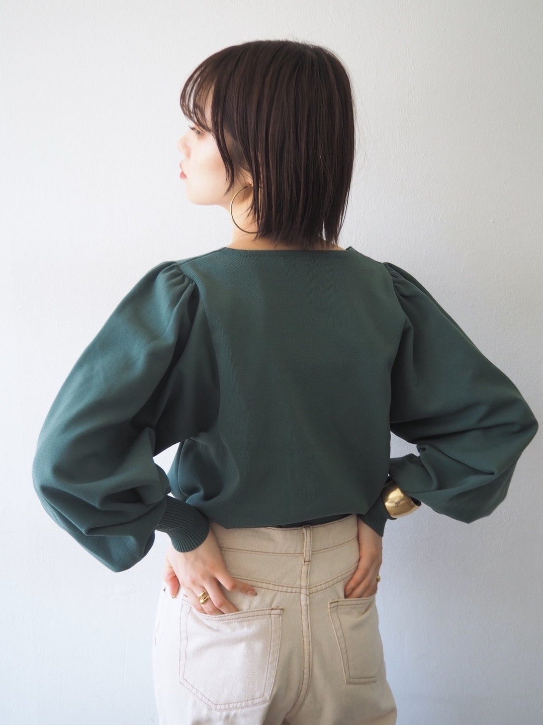[Ready to ship] Big sleeve cardboard knit V-neck pullover/green