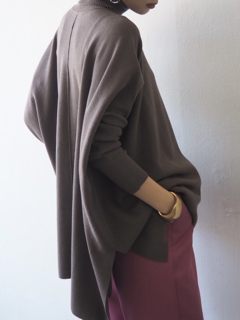 [Pre-order] Long ribbed sleeve dolman knit pullover/mocha [Scheduled for delivery in early December]