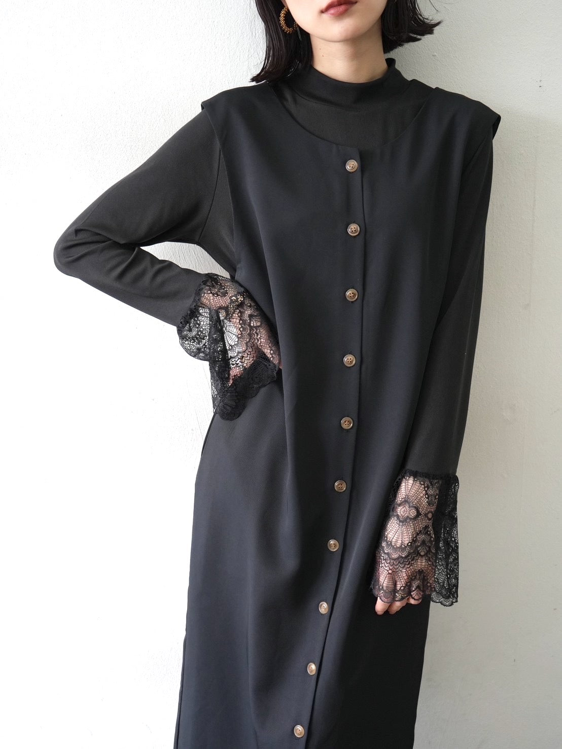 予約]レースベルスリーブリブトップス/ブラック – Lumier