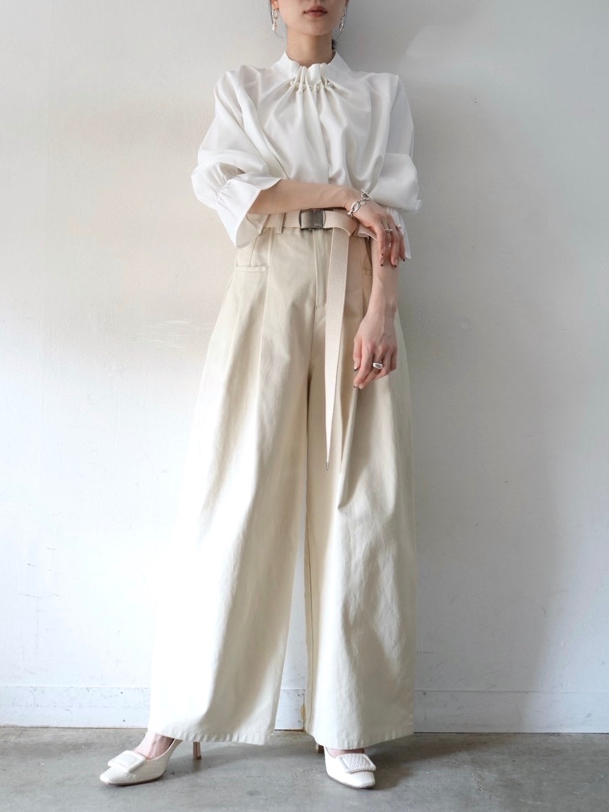 パールビーズ装飾付きホワイト長袖ブラウス 楽天市場】パール ビーズ（レディースファッション）の通販