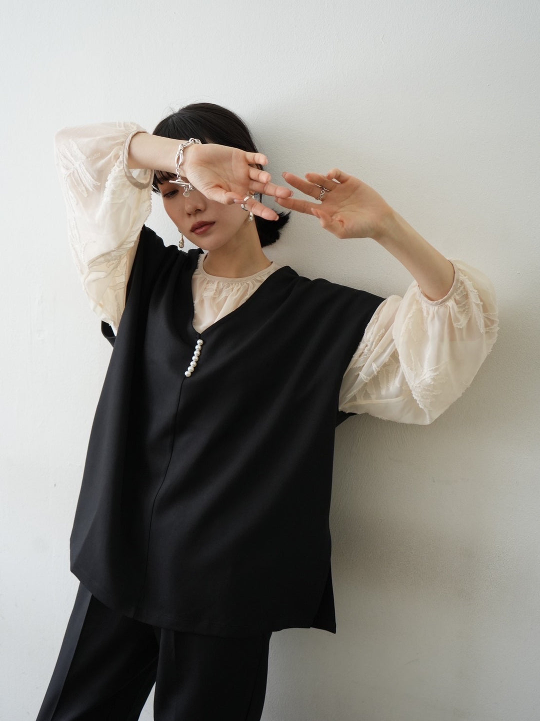 [Pre-order] Pearl vest set up/black