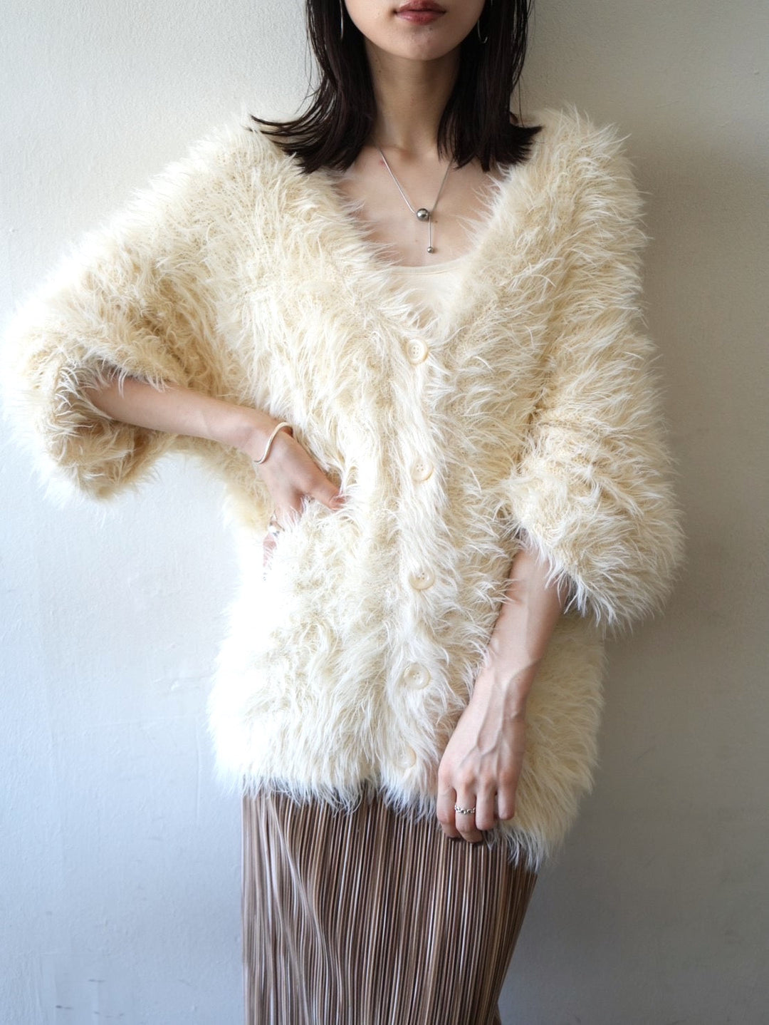 [SET] V-neck shaggy knit cardigan + multi-color I-line pleated skirt (2set)