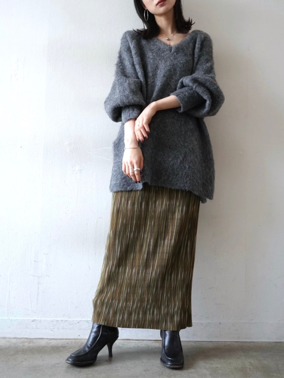[SET] Over Mohair Knit Pullover + Multi-Color I-Line Pleated Skirt (2set)