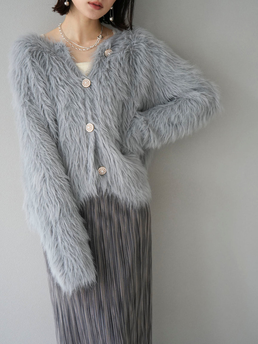 [SET] Pearl design button shaggy knit cardigan + choice of necklace (2 sets)