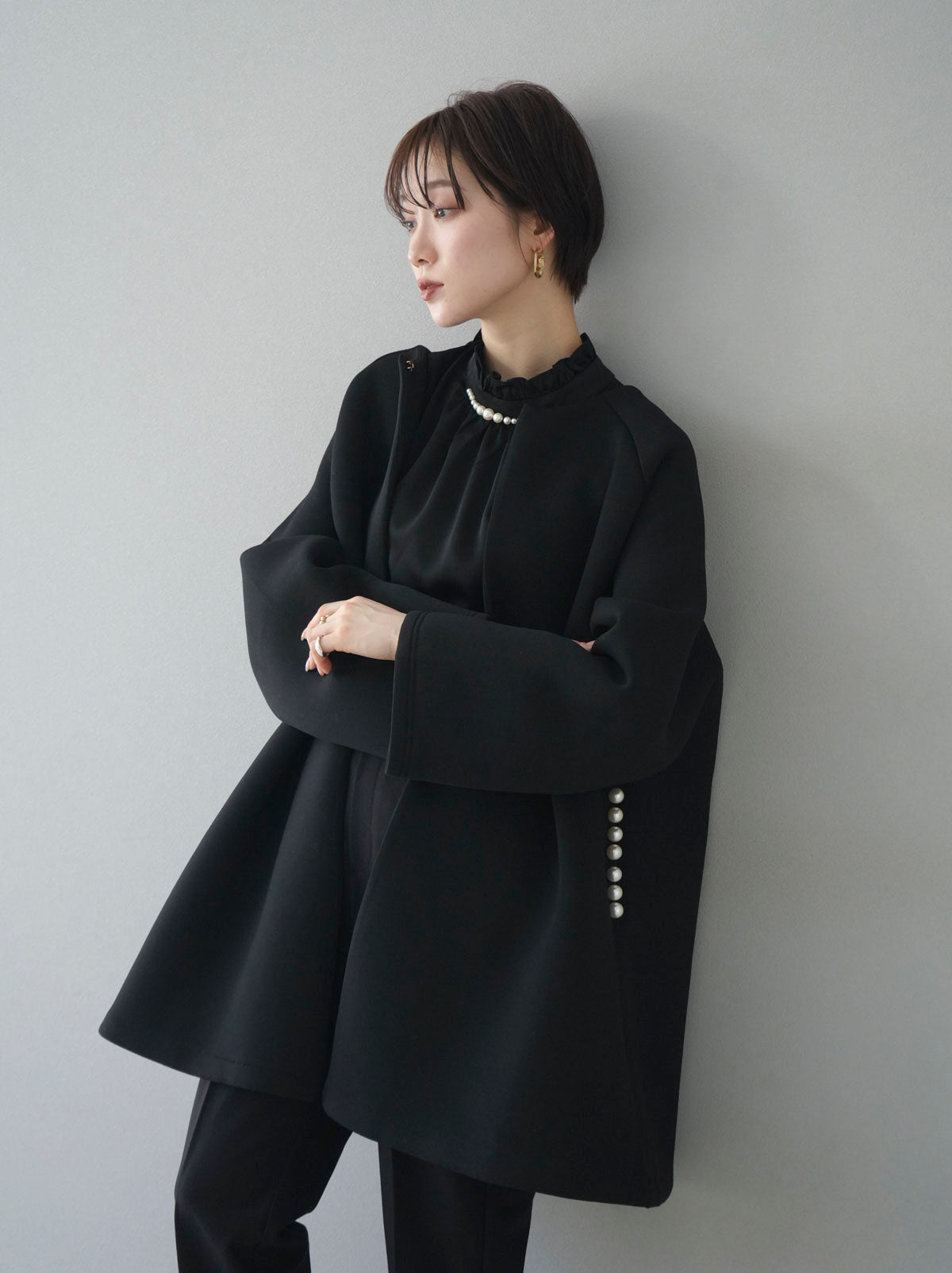 SET]パールデザインポンチジャケット+パールネックフリルブラウス(2set